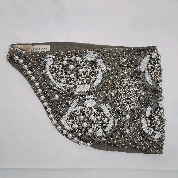 Mignonne Gavigan Le Charlot Gray Pearl Beaded Embellished Statement Scarf Neckla - Picture 6 of 7